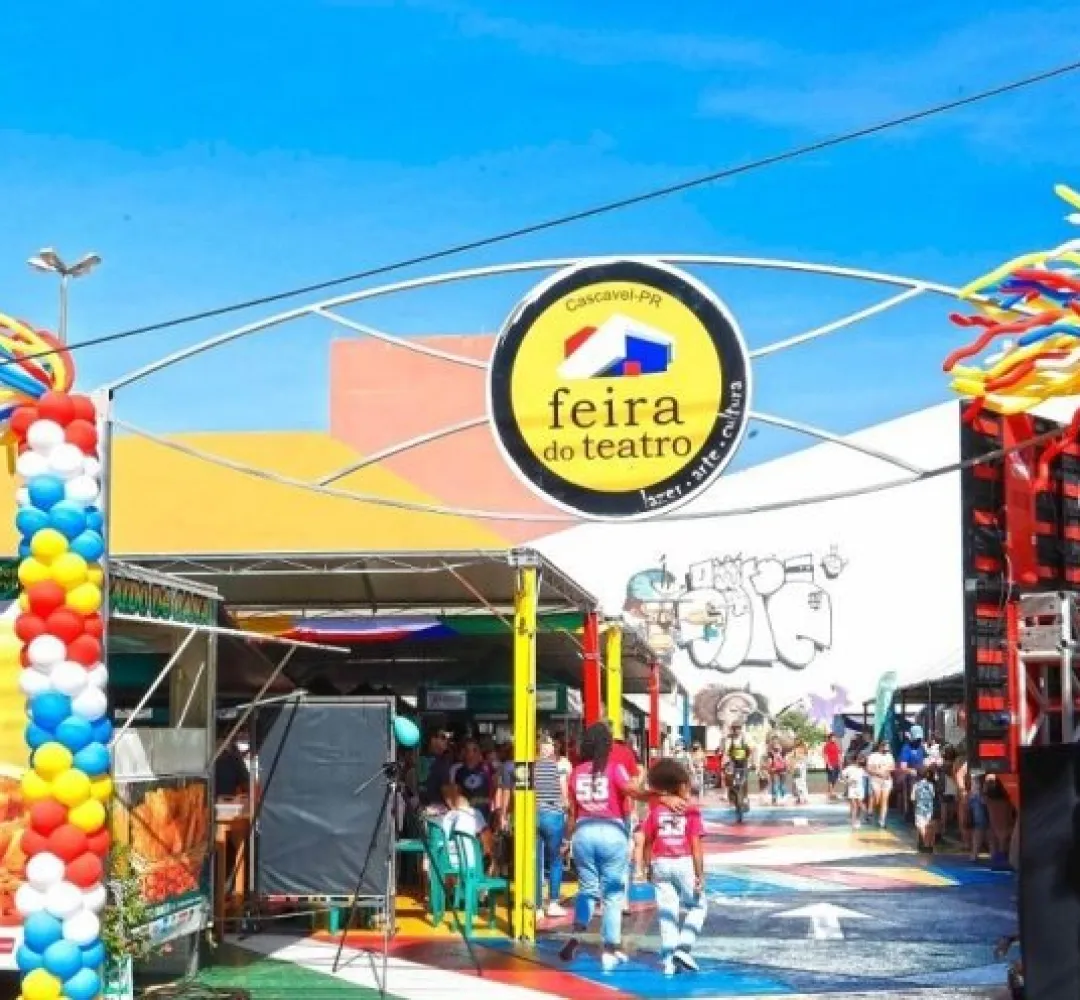 Feira do Teatro celebra sete anos com programação especial neste domingo em Cascavel