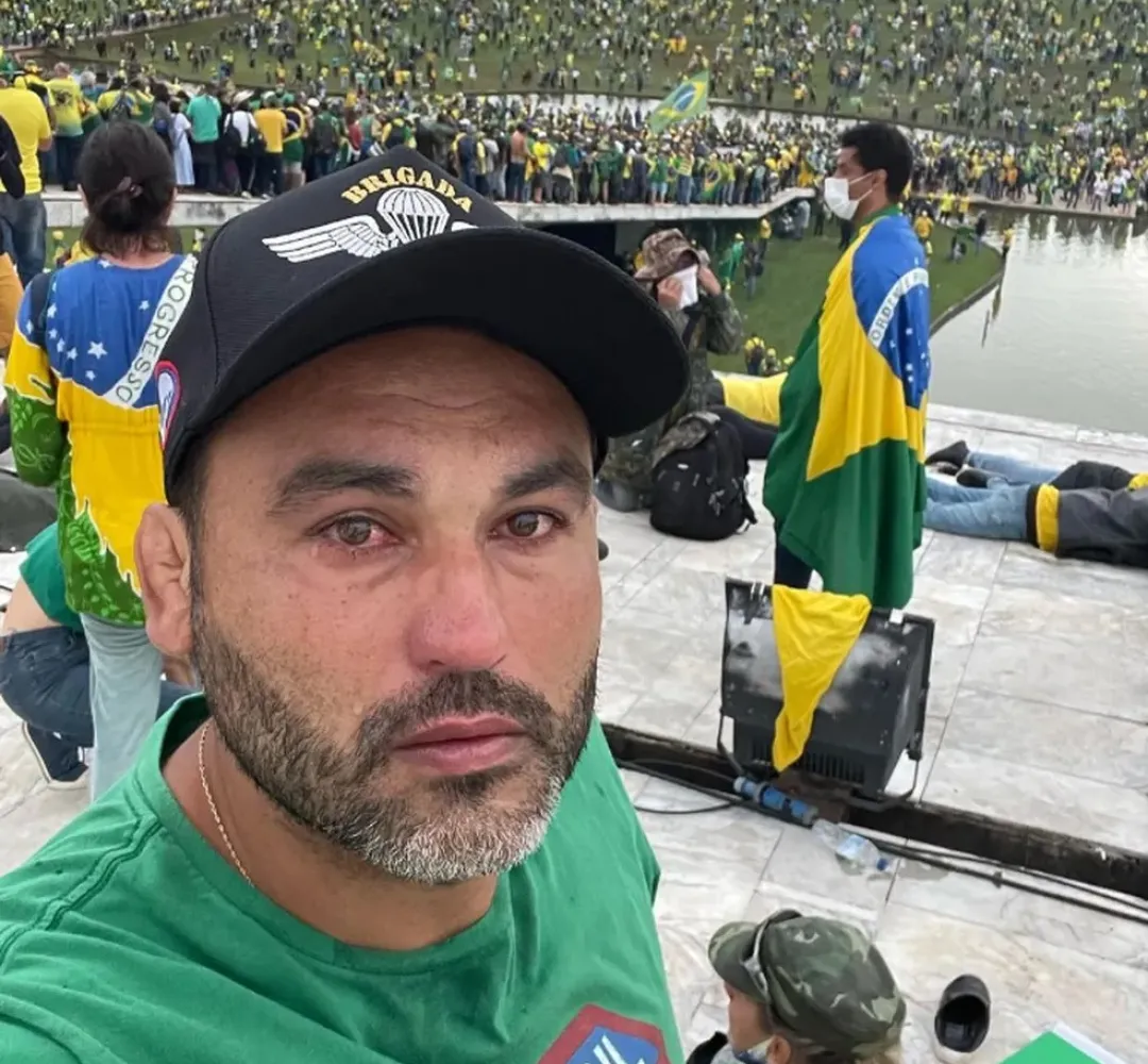 Moraes vota para tornar Léo Índio réu por atos golpistas de 8 de janeiro