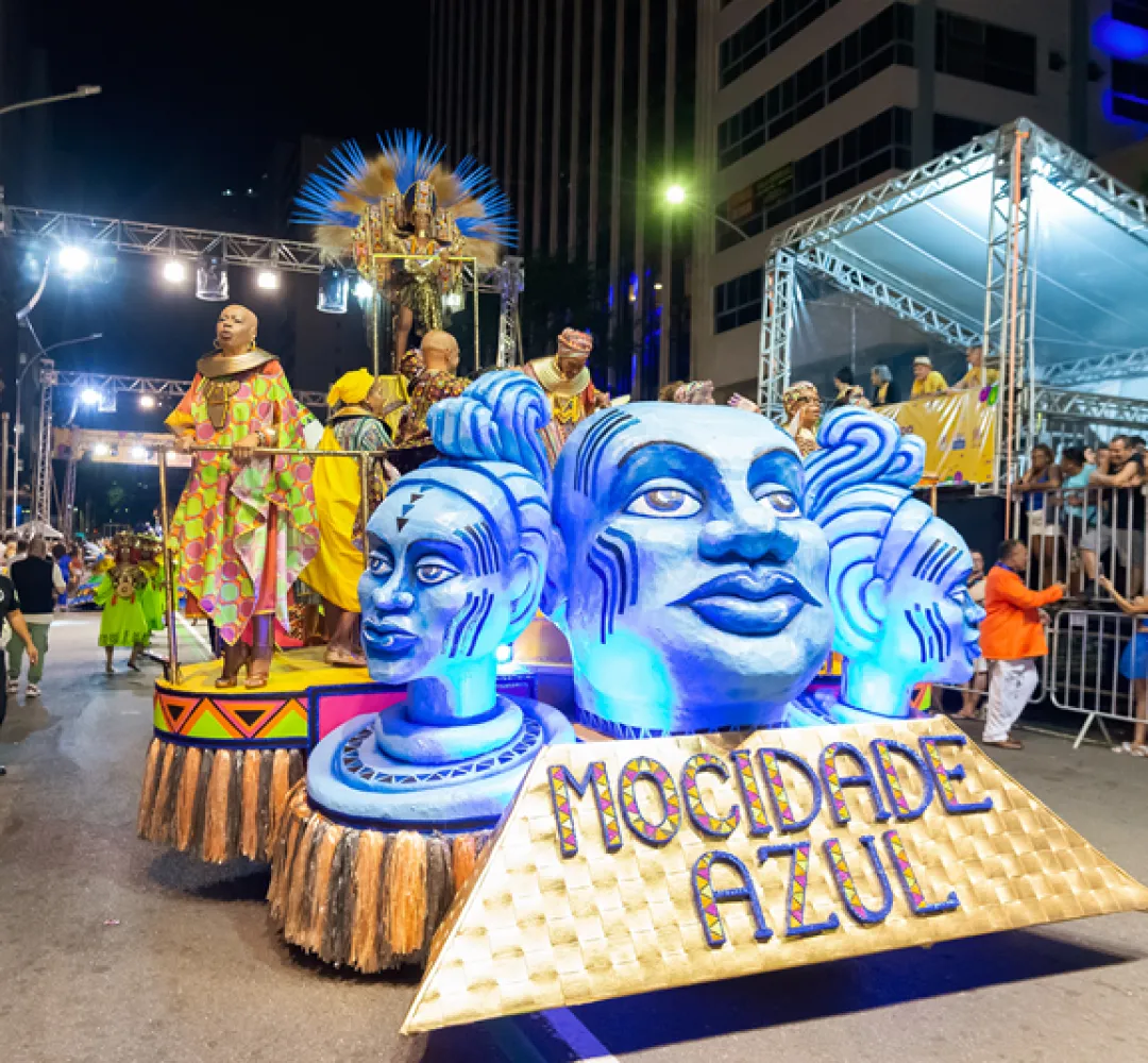 Escola de Samba Mocidade Azul vence o Carnaval 2025 de Curitiba