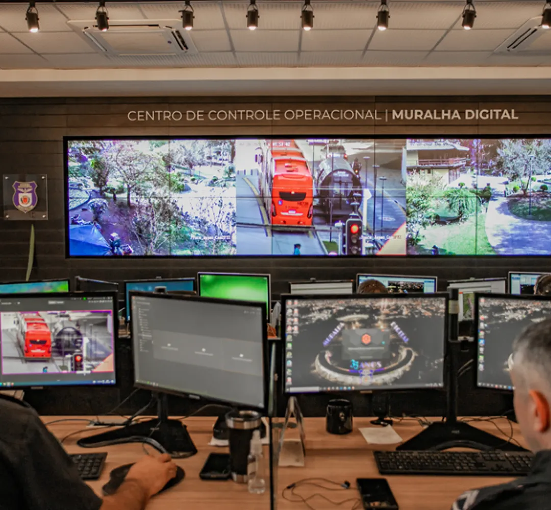 Prefeitura de Curitiba usa a IA para aumentar a segurança, melhorar serviços e conversar com o cidadão