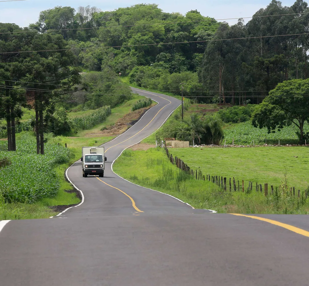 Rodovias do Paraná apresentam tráfego fluindo normalmente nesta quinta-feira