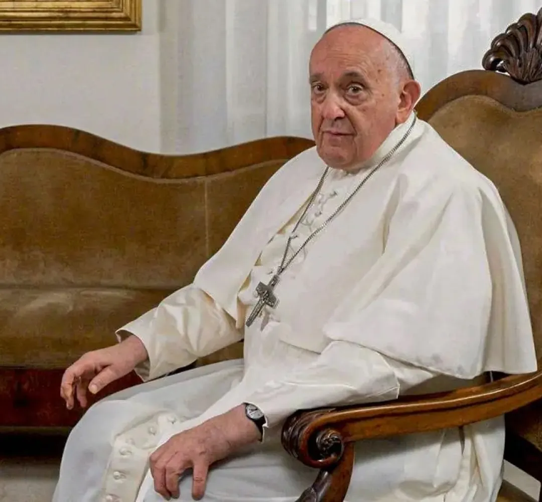 Papa envia primeira mensagem de voz aos fiéis depois da internação