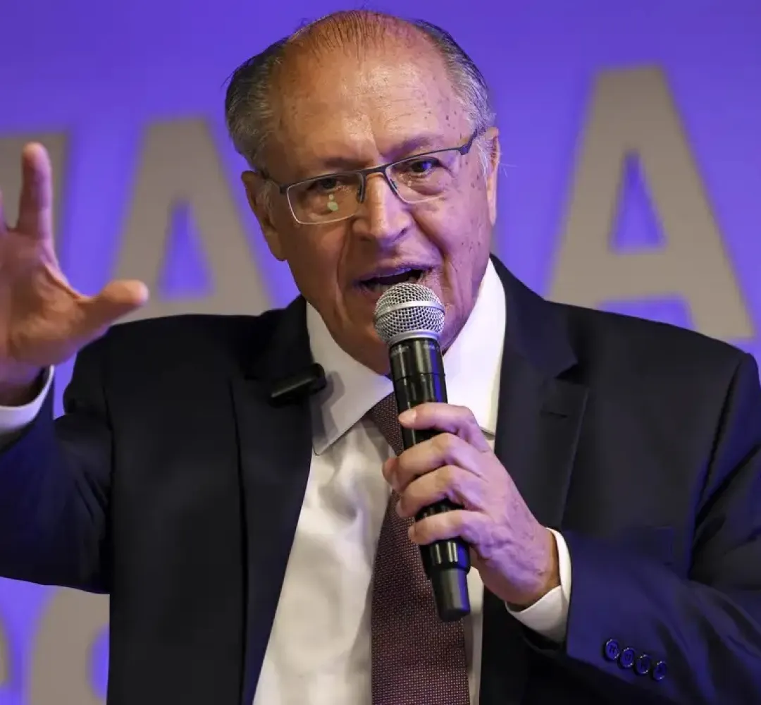 Alckmin discute exportações brasileiras com secretário dos EUA