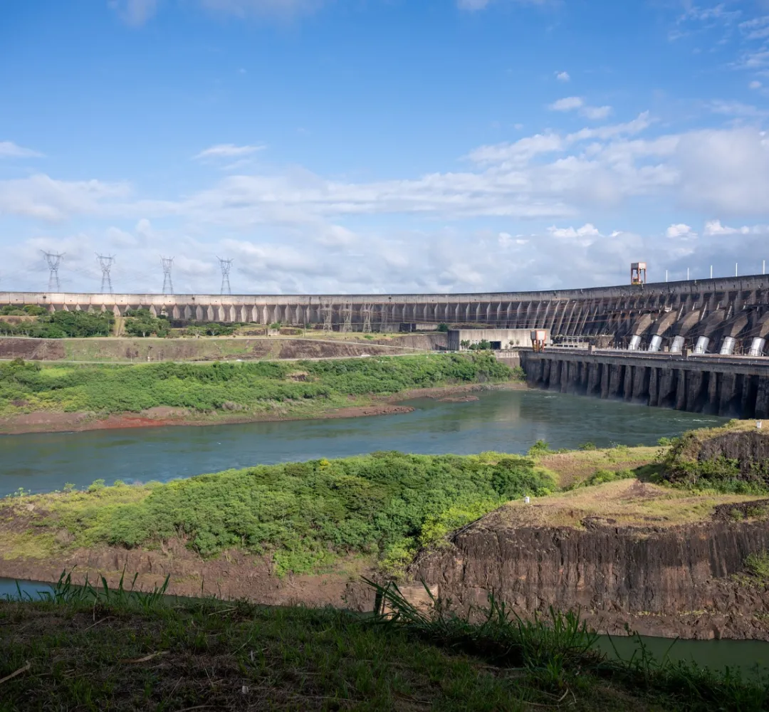 Itaipu fecha primeiro bimestre com produção 2,5% maior que no mesmo período de 2024
