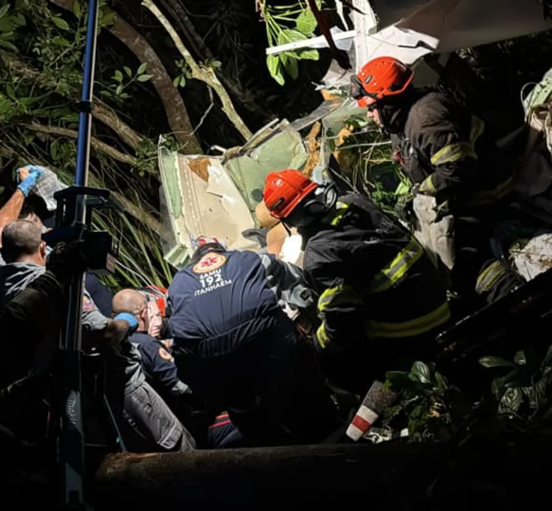 Aeronave cai em aldeia indígena de SP; uma pessoa morreu no local