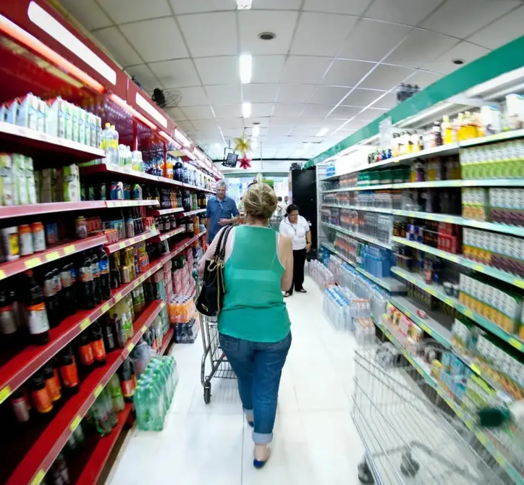 Preço médio da cesta básica sobe em 14 de 17 capitais brasileiras