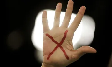 A cada 17 horas, ao menos uma mulher foi vítima de feminicídio em 2024