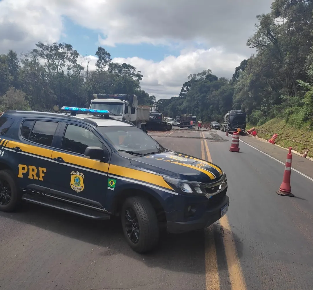 Obras na BR-277