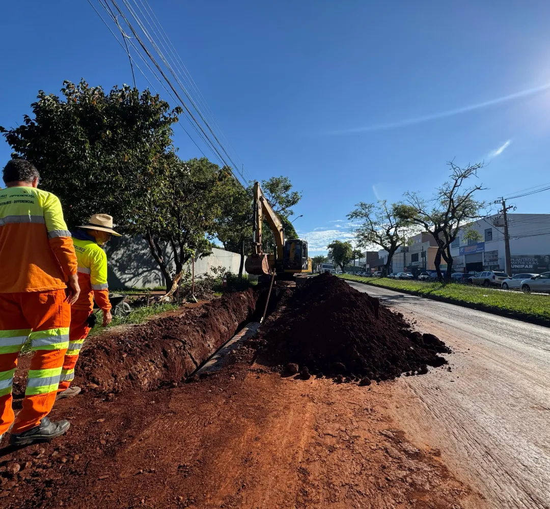 Obras na Avenida Assunção