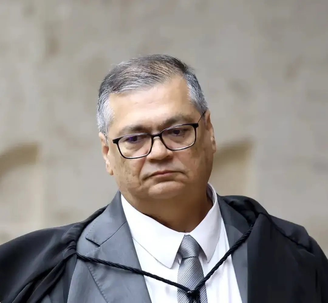 Ministro Flavio Dino