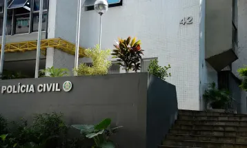 Preso ex-PM suspeito de treinar traficantes do Comando Vermelho no Rio
