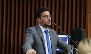 Oposição cobra explicações de convênio de R$ 38 milhões sem licitação feito pela Casa Civil com fundação do MS