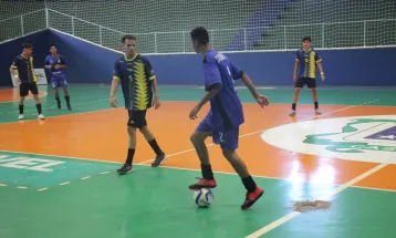 Futsal agita o primeiro dia da fase municipal em Cascavel