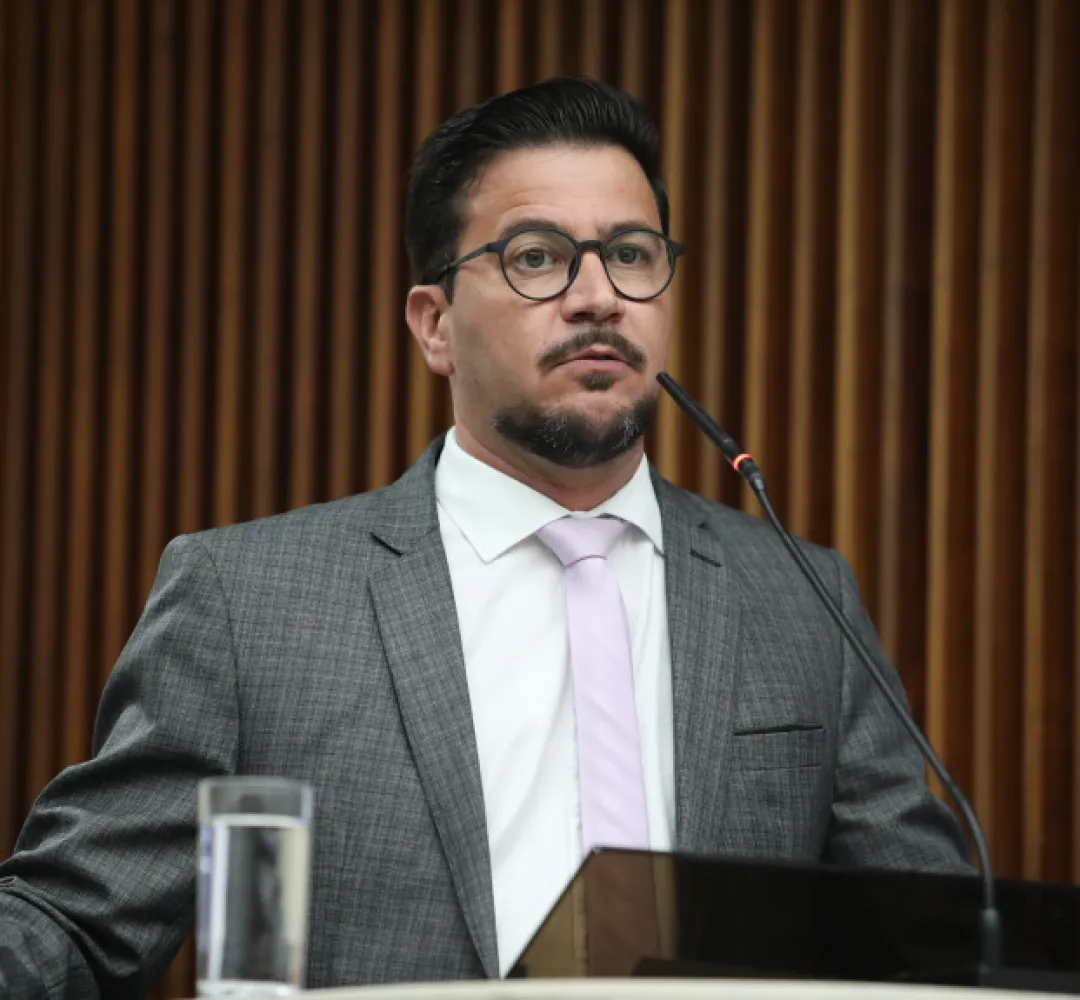deputado Arilson Chiorato