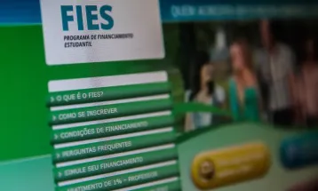 Fies: instituições de ensino têm até hoje para confirmar participação