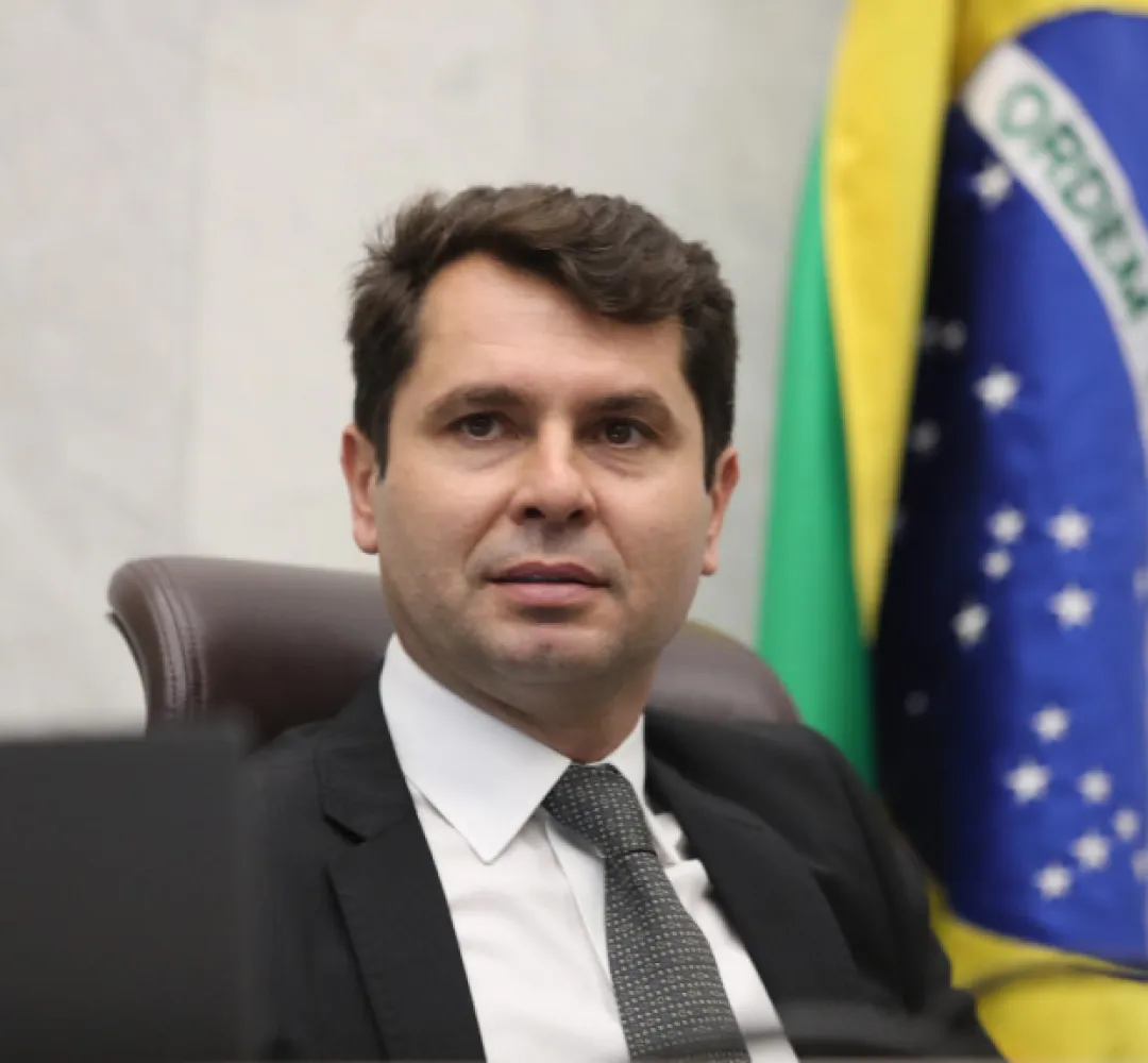 Alexandre Curi