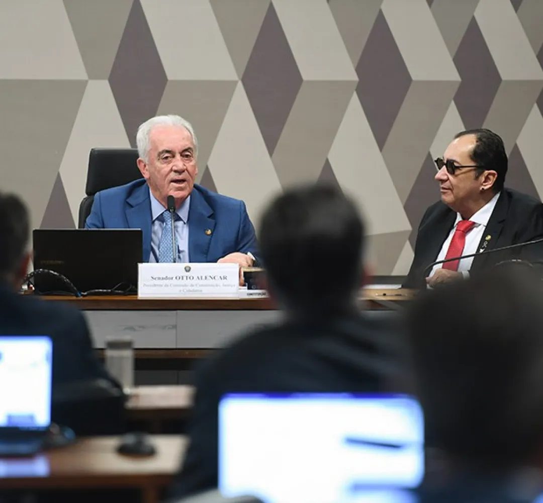 Relator está aprimorando o texto da proposta