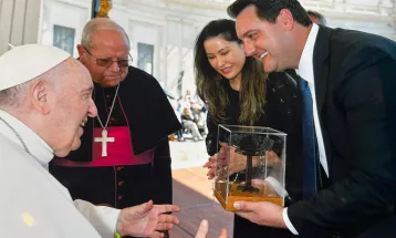 Governador lamenta morte do Papa Francisco e determina luto de três dias no Paraná