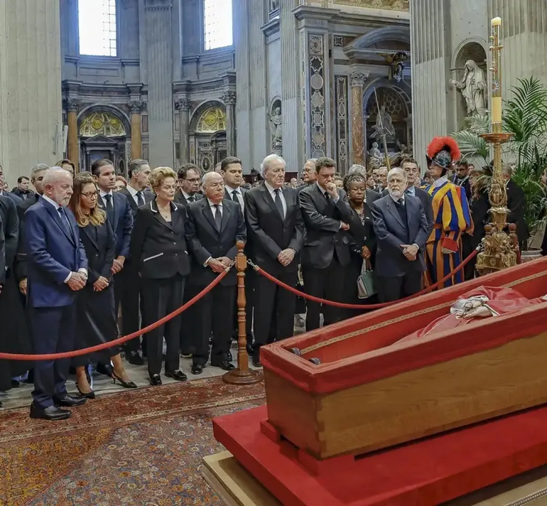 Lula velório papa