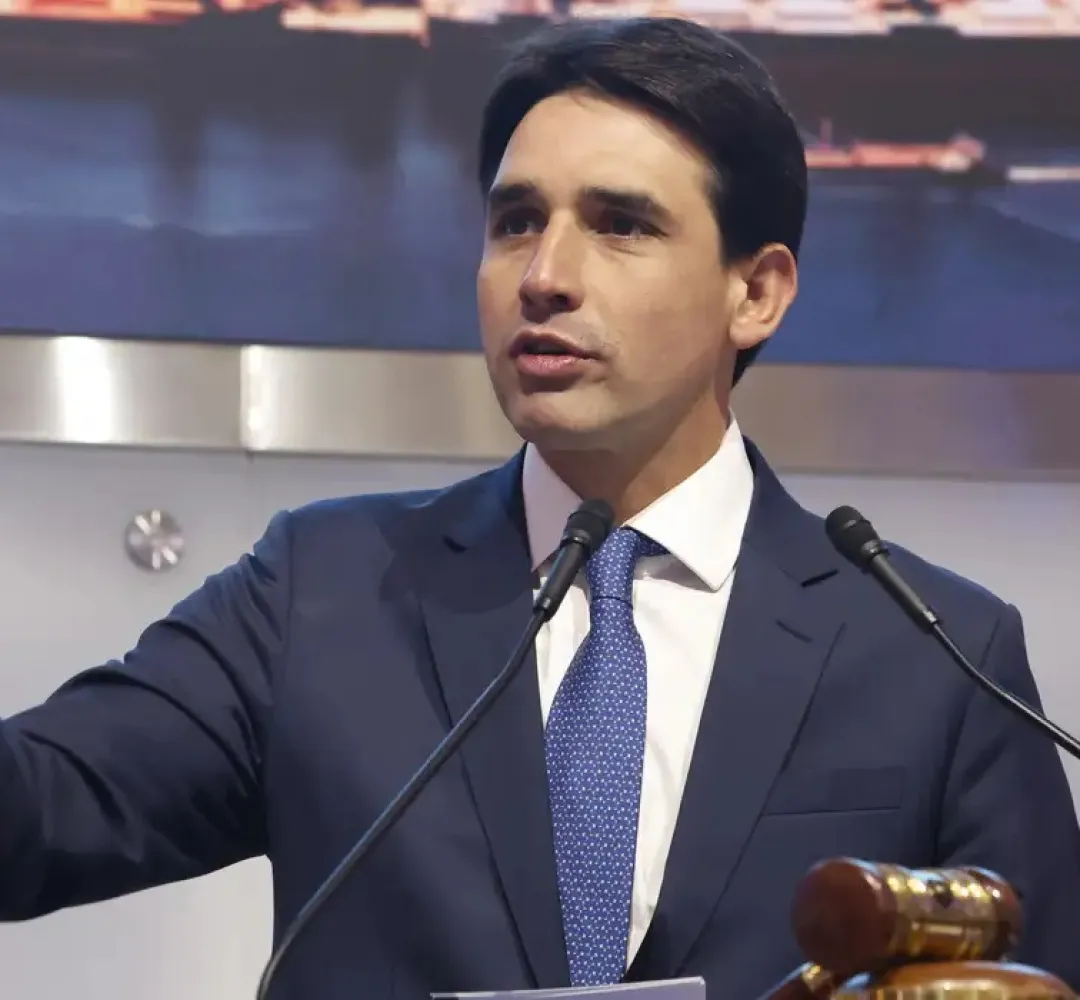 ministro de Portos e Aeroportos Silvio Costa Filho