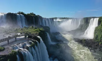 Cataratas do Iguaçu batem recorde de visitantes no primeiro semestre de 2026