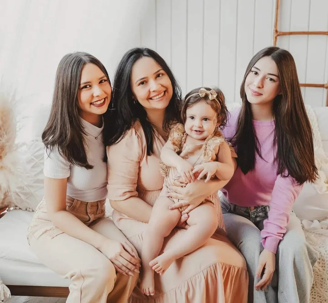 Talita é mãe de três meninas