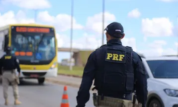 Feriado do Dia do Trabalhador registra 98 mortes nas rodovias do país