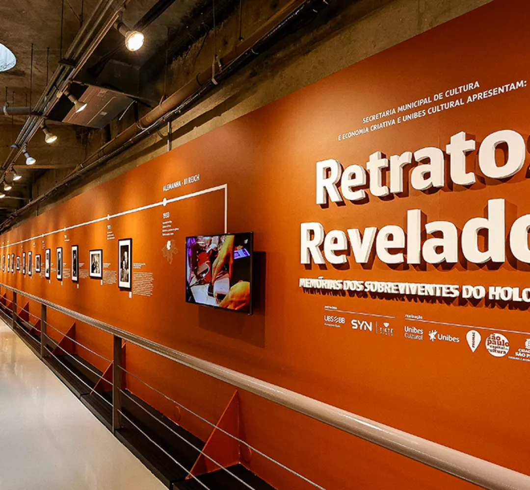 Exposição acontece no térreo da Unibes Cultural
