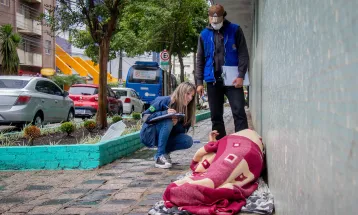 Prefeitura de Curitiba treina servidores para a Operação Inverno 2025