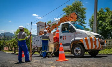 Procon cobra respostas da Copel sobre aumentos nas contas de luz 