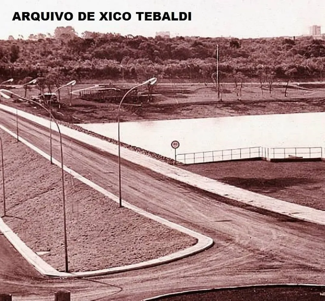 Lago Municipal de Cascavel em construção