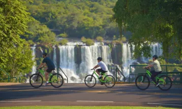 Parque Nacional do Iguaçu lança Ciclovia das Cataratas e locação de bicicletas