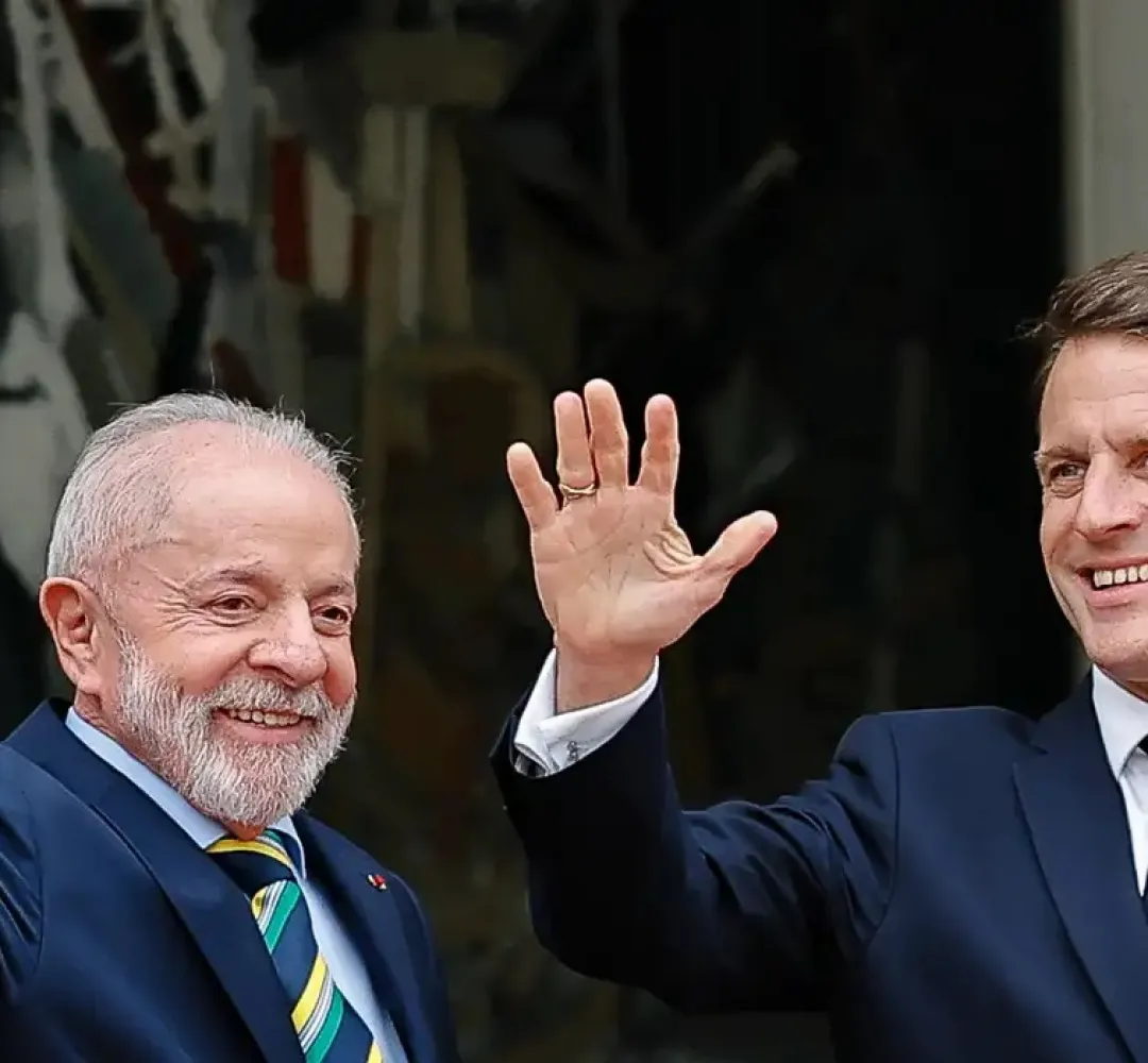 Lula e Macron em Paris