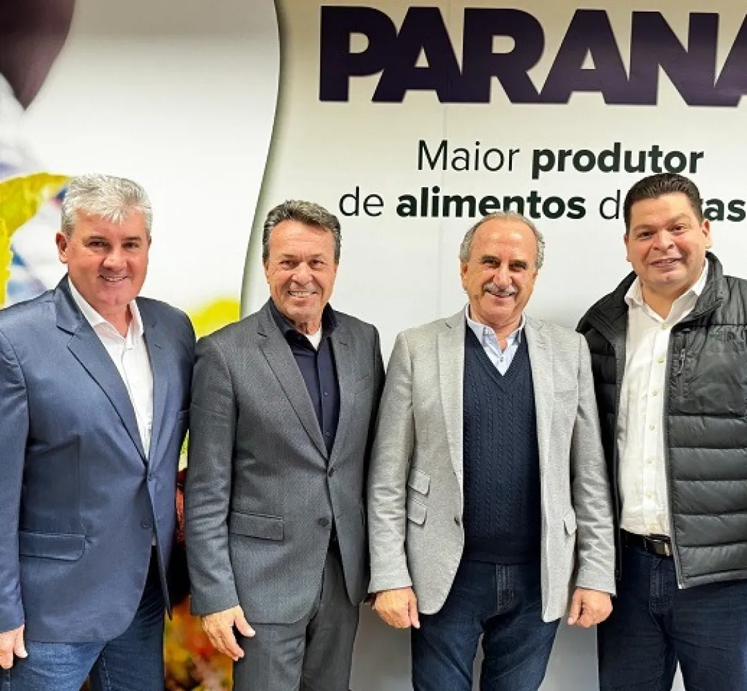 Reunião aconteceu nesta segunda-feira