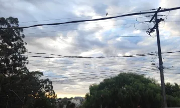 Terça-feira será de sol entre nuvens, friozinho pela manhã e vento moderado em Cascavel