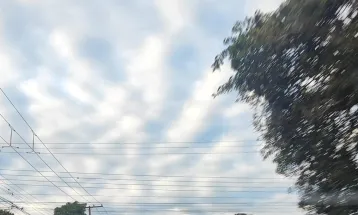 Quarta-feira de céu aberto e ventos fortes em Cascavel