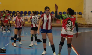 Handebol une Cascavel e Paraguai