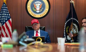 Desaprovação a Trump atinge recorde de 62% sob pressão da inflação e guerra com o Irã
