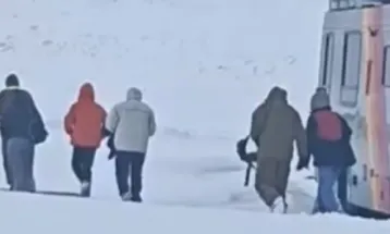 Grupo com 19 brasileiros fica preso em nevasca no Chile e aguarda resgate