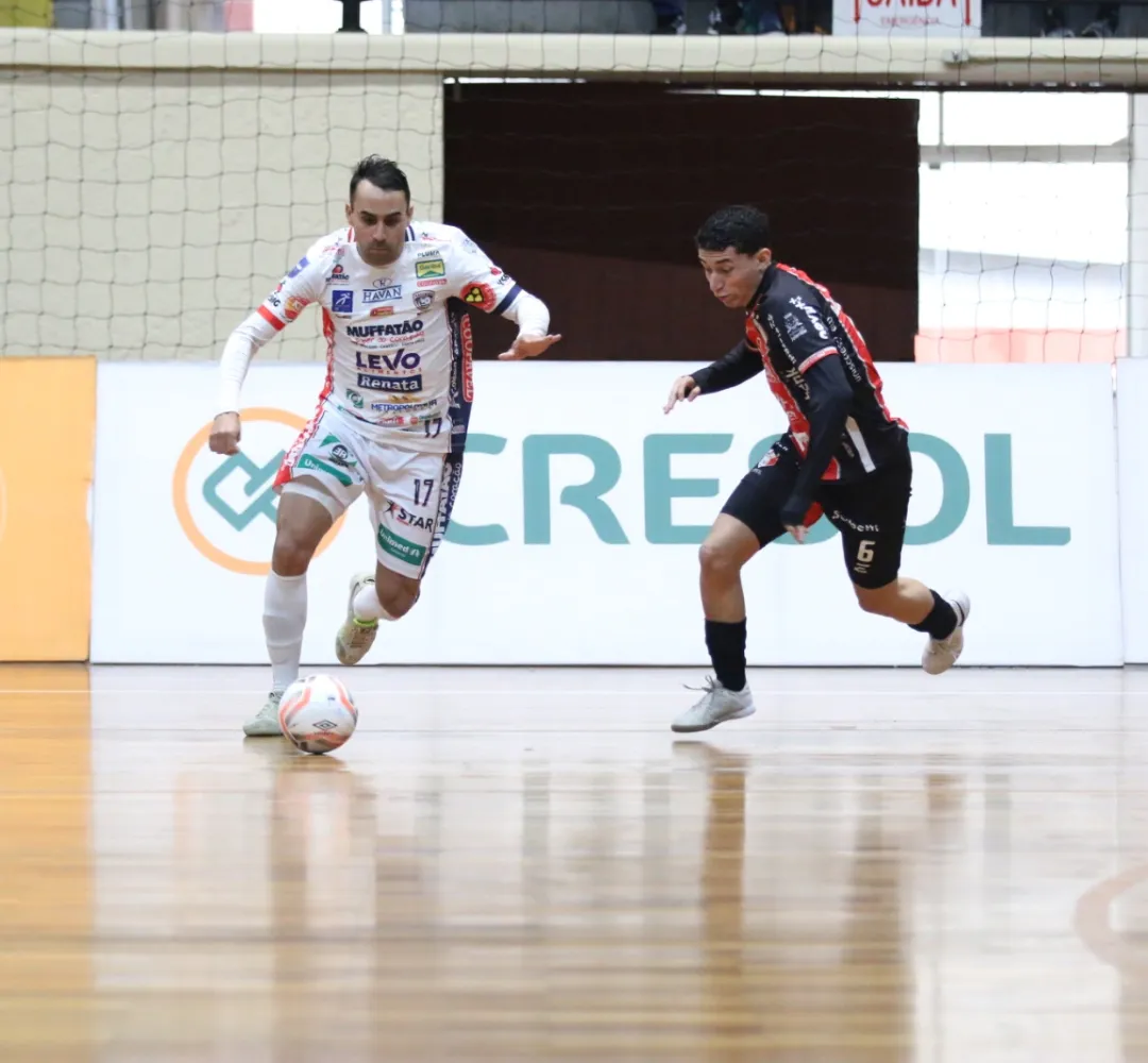O Cascavel Futsal empatou sem gols com o Joinville