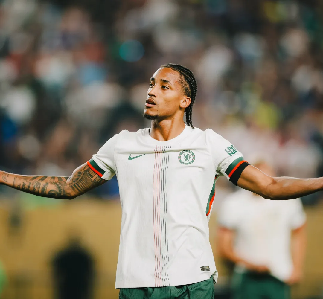 João Pedro estreou pelo Chelsea