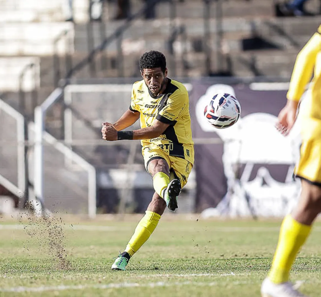 O Cascavel perdeu para a Inter