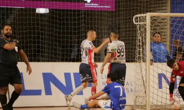 Cascavel Futsal mostra equilíbrio entre ataque e defesa