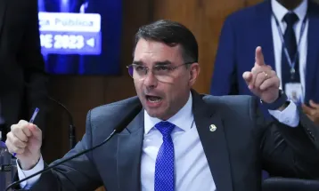 PP decide ficar neutro na disputa presidencial e frustra articulação de Flávio Bolsonaro
