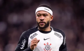 Corinthians vai avaliar Memphis e estuda propor rescisão após jogos contra o Palmeiras