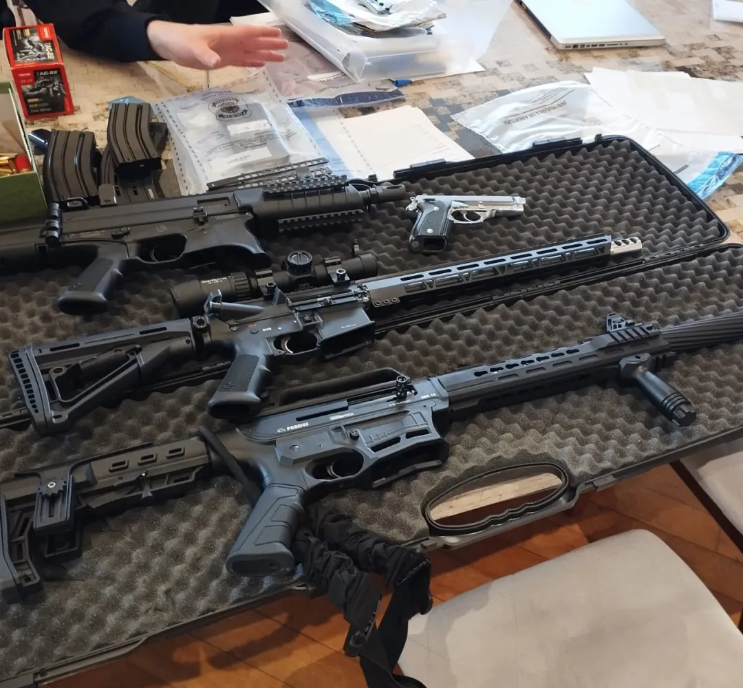 armas
