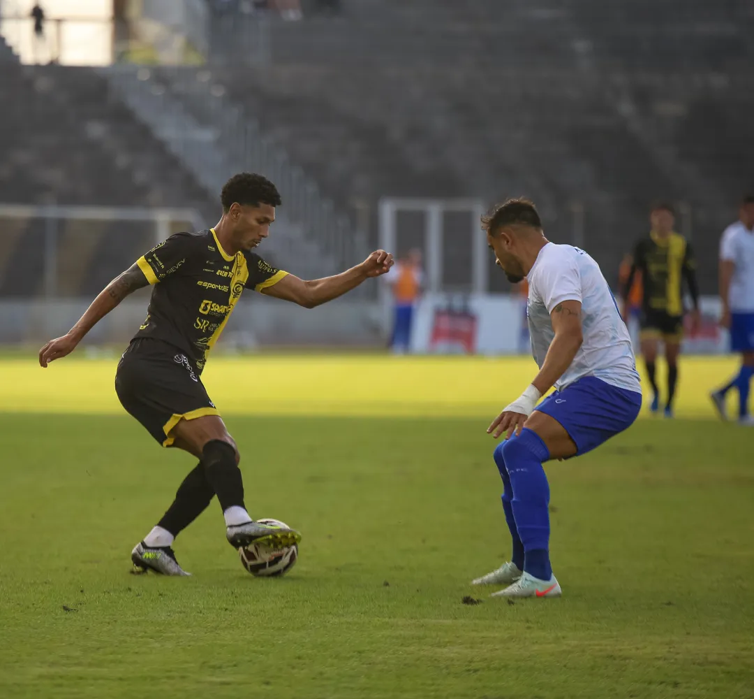 O Cascavel enfrenta o Barra