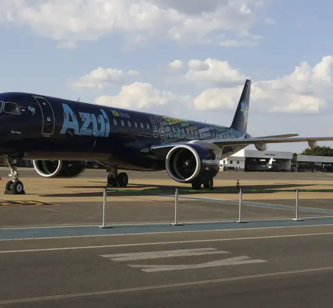 Aeronave azul