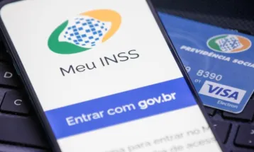 Quatro milhões de pessoas terão de fazer prova de vida no INSS