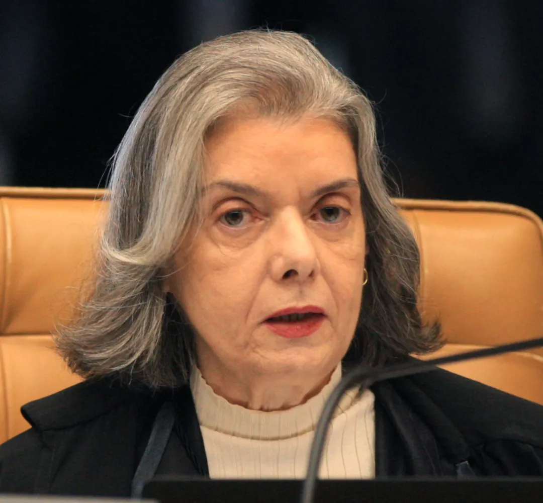 Cármen Lúcia